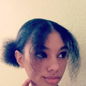 Meet your Posher, Jada